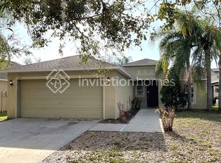 7565 Turtle View Dr, Ruskin, FL 33573