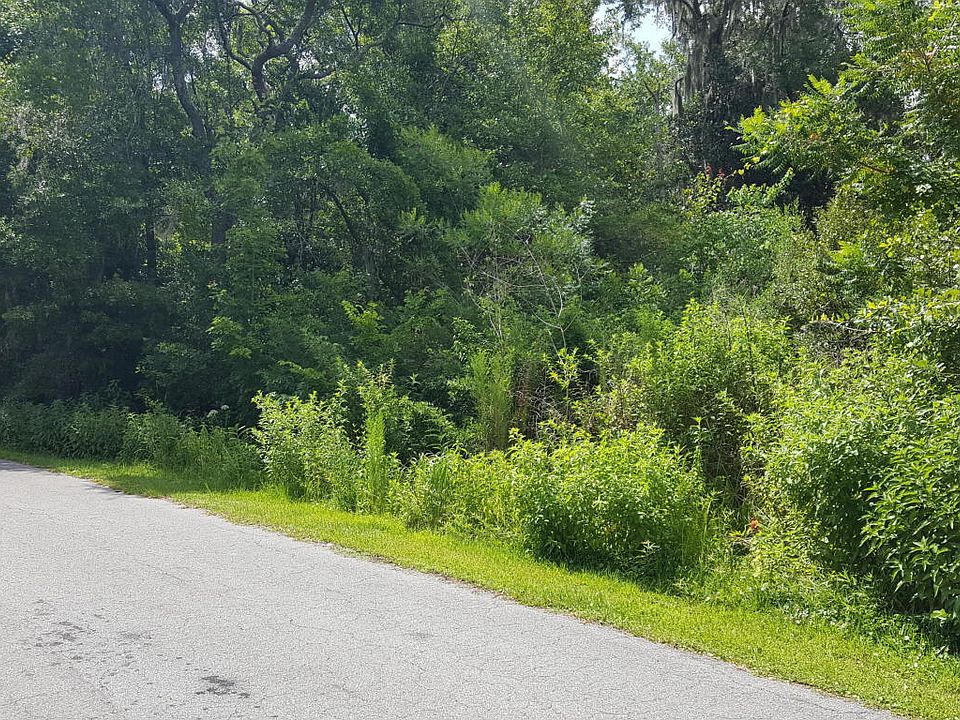 2nd image of 2970 Oak Rd