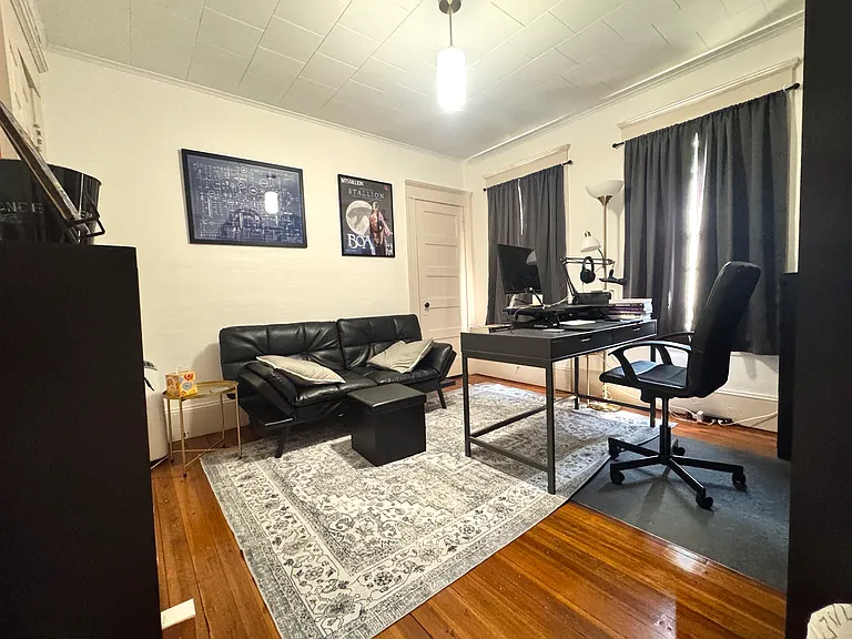 98 Maple St #2 — Photo 20