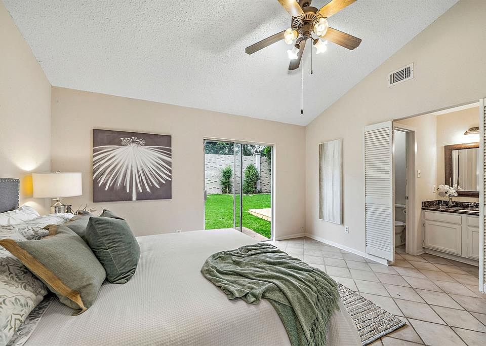 1st image of 3831 Kitchen Hill Ln