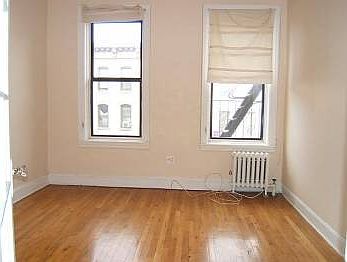 2nd image of 303 E 5th St APT E1