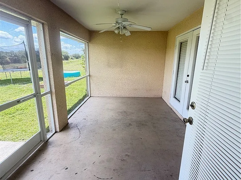 3950 Sunset Rd — Photo 10