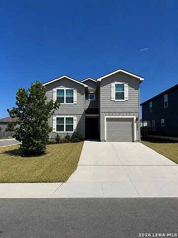 4 bed, 3.0 bath, 2531 sqft, $2,350 — Photo 2