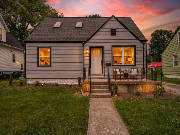 482 Grove Ave, Valparaiso, IN 46385