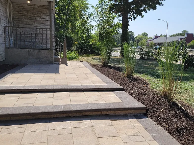 4N255 Route 83 — Photo 6