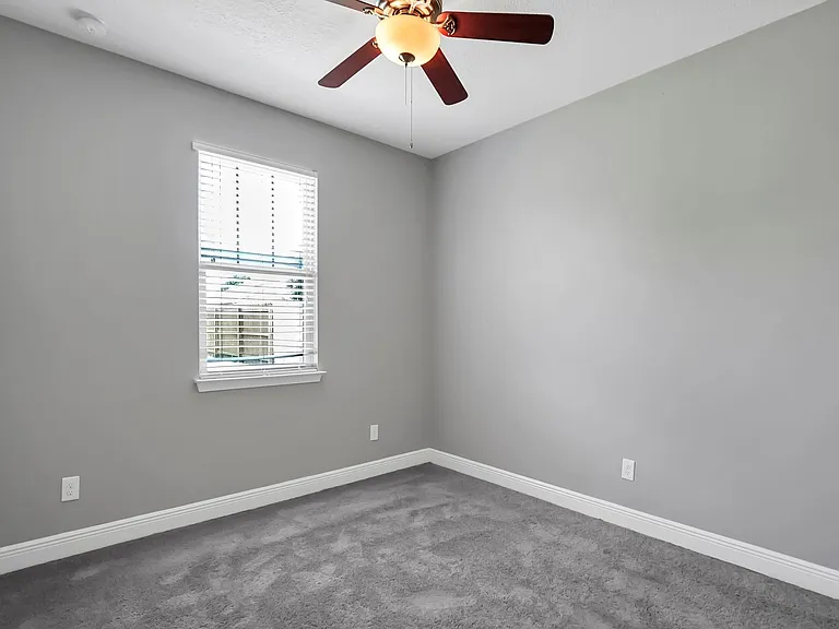2676 New Haven Blvd — Photo 47