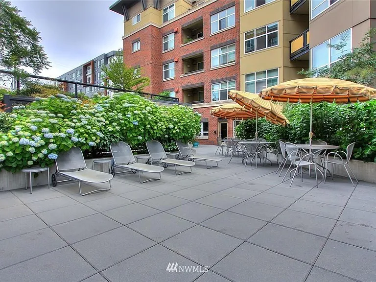 5450 Leary Ave NW #TOP FLOOR 6 — Photo 2