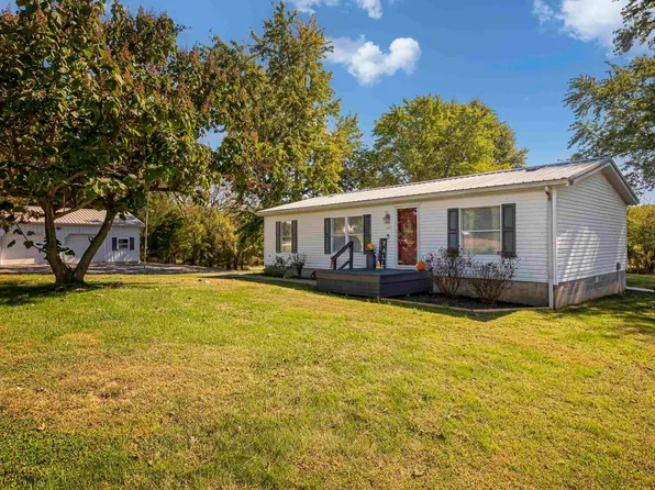 20075 New Ohio Coal Rd, Pittsburg, IL 62974