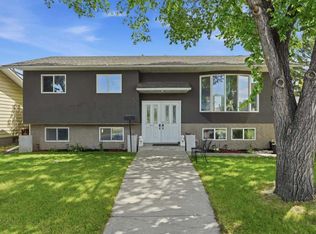 5048 W Whitestone Way NE, Calgary, AB T1Y 1T1