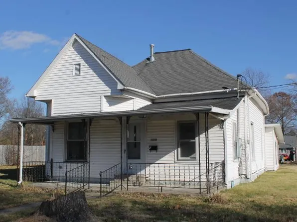 1010 Spence St, Carterville, IL 62918