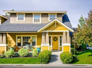 3743 N Willow Bar Ln, Garden City, ID 83714