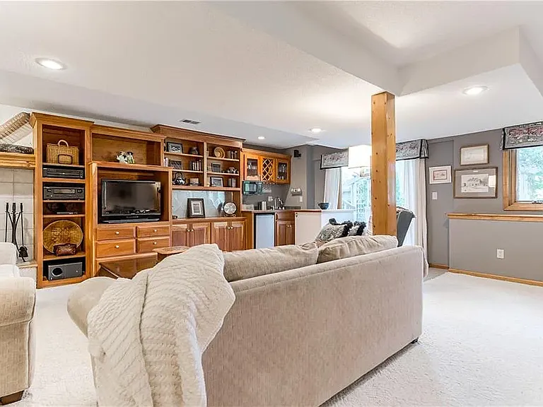 Basement living space