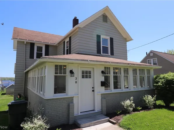 38 S State St, Rittman, OH 44270
