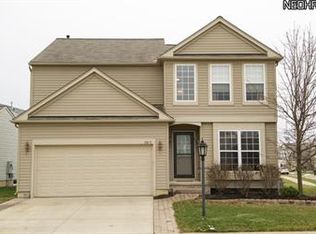 8815 Jordan Ct, North Ridgeville, OH