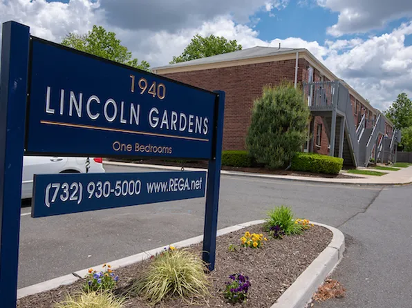 Lincoln Gardens Apartments