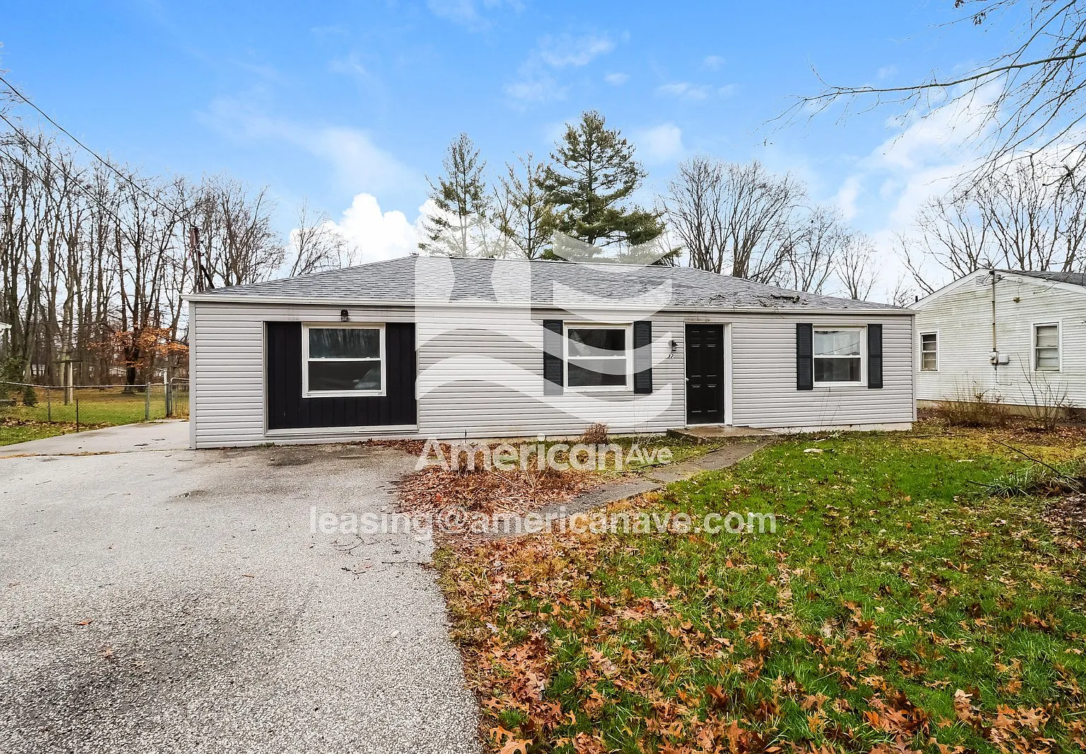 3 bed, 1.0 bath, 1504 sqft, $1,697 — Photo 1