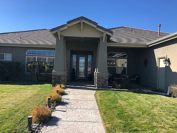 2nd image of 300 Mystic Mountain Dr