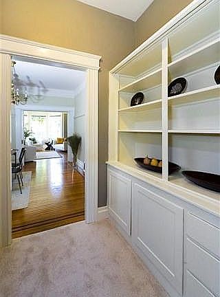 BUTLERS PANTRY  1