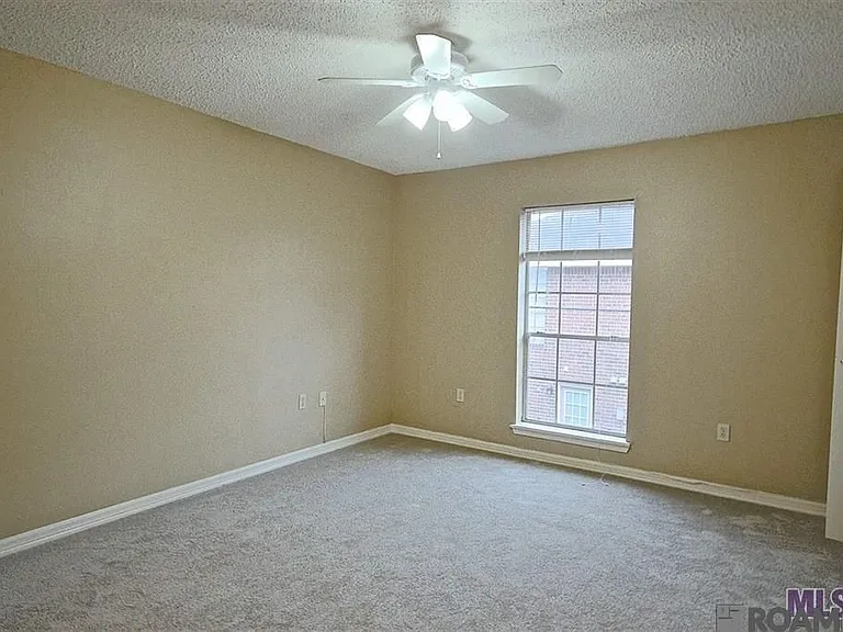 1716 Brightside Dr #B — Photo 3