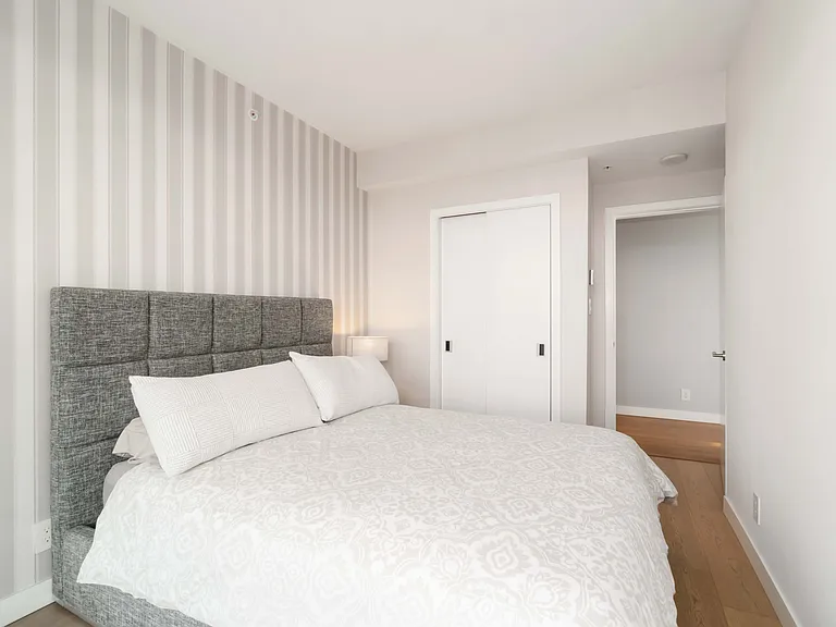 777 Richards St #D42 — Photo 15