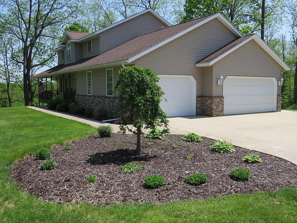 12365 Pine Lake Rd, Plainwell, MI 49080 Zillow