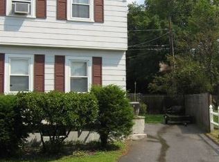 9 Morton St, Manchester, NH 03104