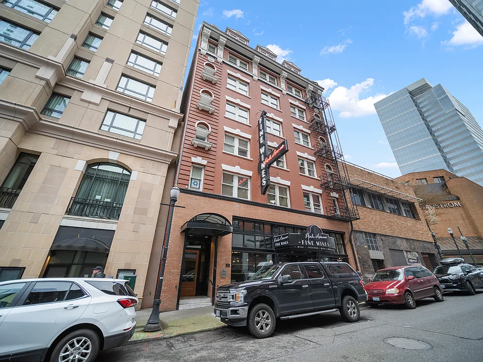 620 SW Park Ave #31