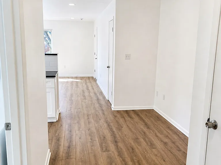 5654 Macey Ave #1 — Photo 14