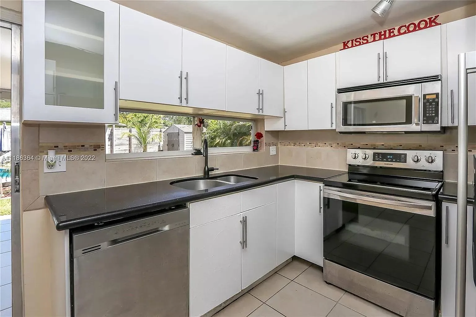 5631 Simms St — Photo 2