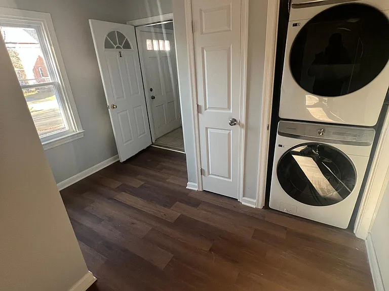 3516 Longfellow St #1 — Photo 6