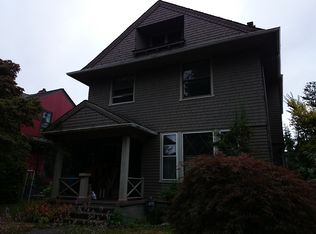 608 16th Ave E, Seattle, WA 98112