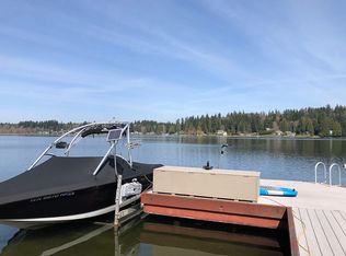 16103 Peninsula Rd, Stanwood, WA 98292