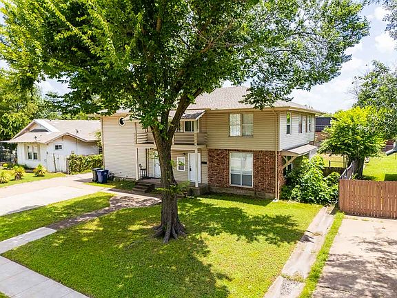 3rd image of 1808 Cranford Dr