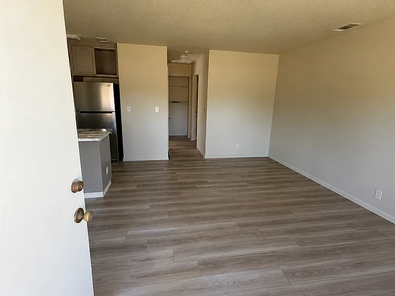 Entrance. All New Flooring and Paint!