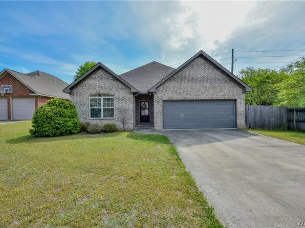 5405 Moores Cir, Northport, AL 35473