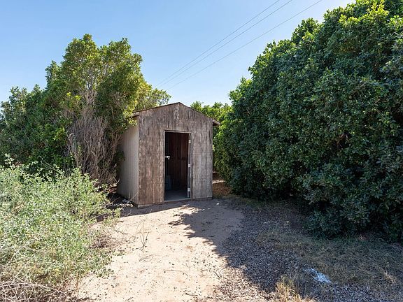 5th image of 2465 Meloland Rd #1