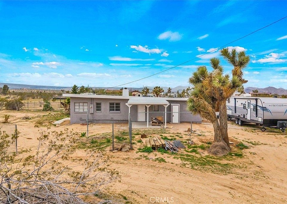 1st image of 57726 Starlight Mesa Rd