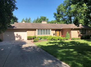 1650 N Walnut St, Danville, IL 61832
