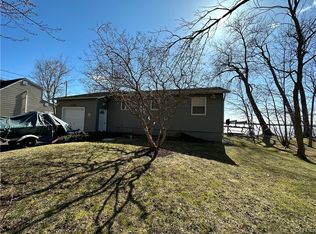 169 Shaw Rd, West monroe, NY 13167