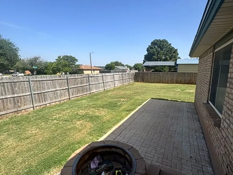 3826 Mark Ct — Photo 10