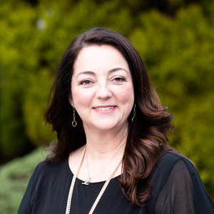 Sandra Levin