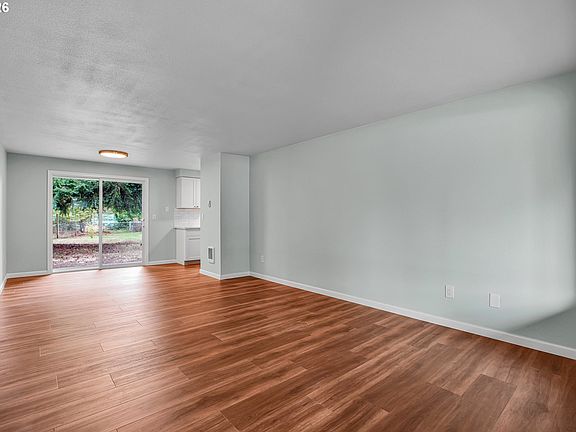 3rd image of 13137 SE Francis St