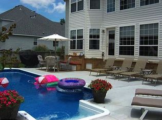 2516 Windy Pines Bnd, Virginia Beach, VA 23456