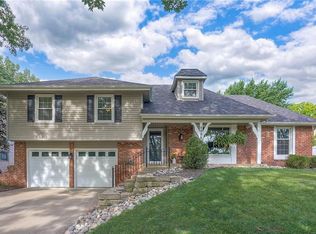 6904 Long Ave, Shawnee, KS 66216