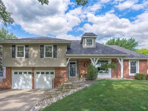 6904 Long Ave, Shawnee, KS 66216