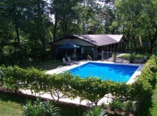 827 York Rd NE, Cleveland, TN 37323