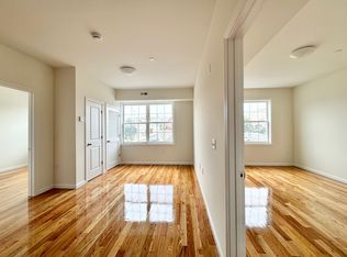 1269 Main St #214, Bridgeport, CT 06604