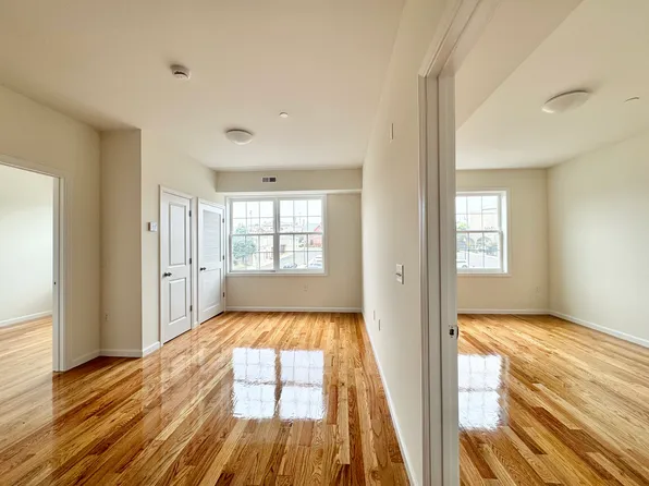 1269 Main St, Bridgeport, CT