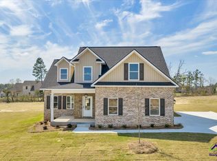 442 Burlington Dr, Lizella, GA 31052