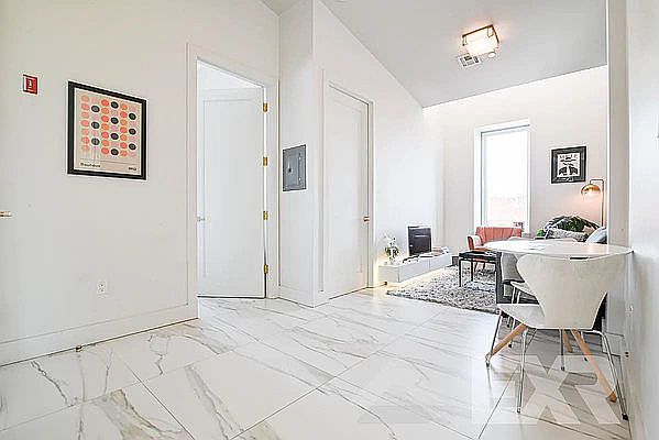 1st image of 130 Graham Ave #5